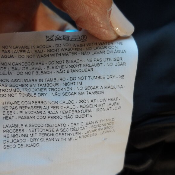 Etro Black Sheath Dress with Multicolor Floral Print Panels – IT 44 / US 8 - Picture 16 of 16